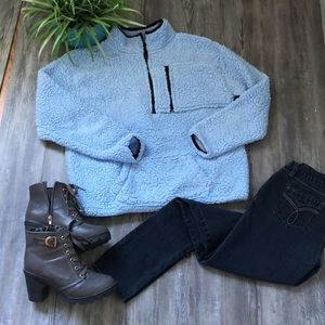 No boundaries faux sheepskin pullover sweater blue size XL 15/17